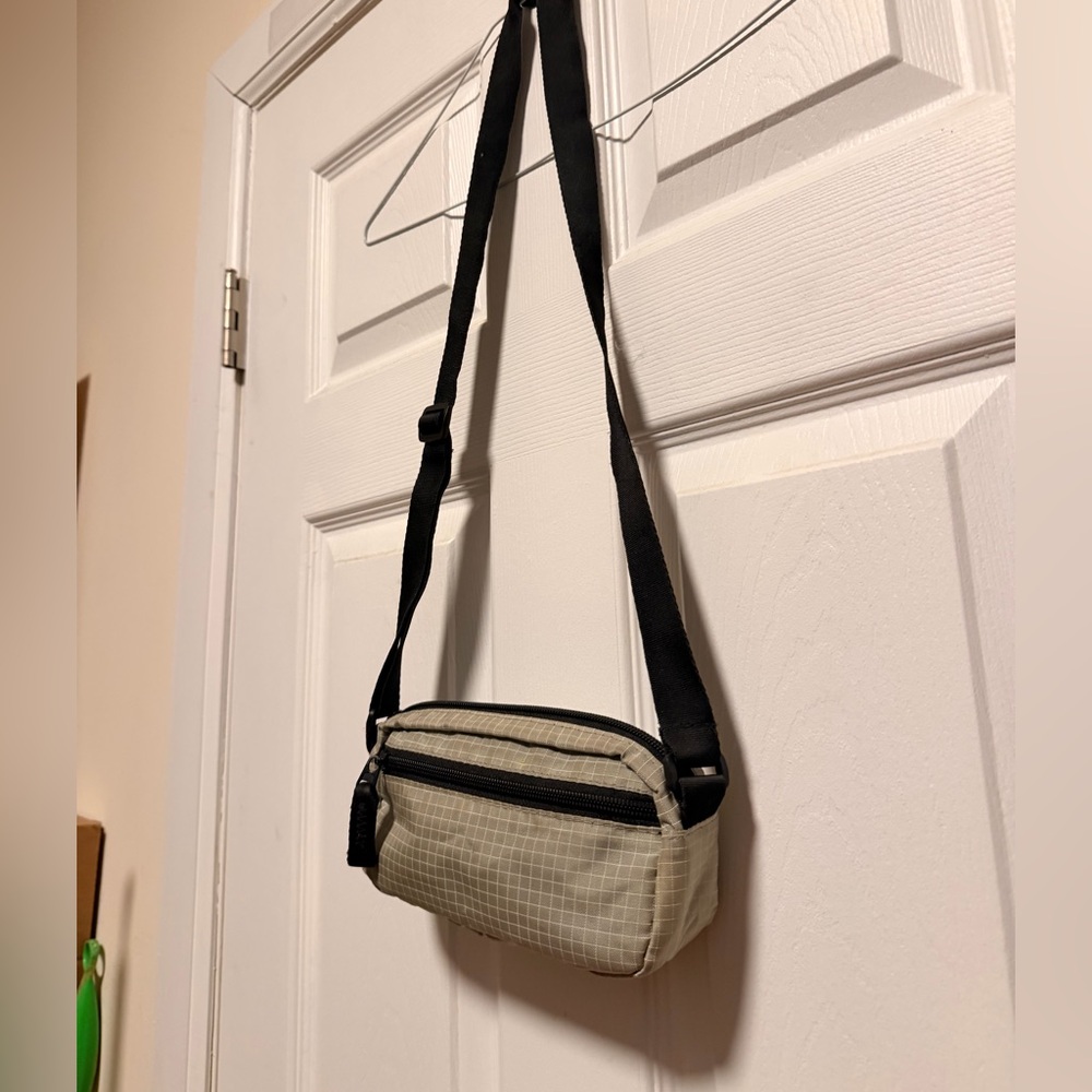 Stylish Small Black and Gray Crossbody Bag for Raving